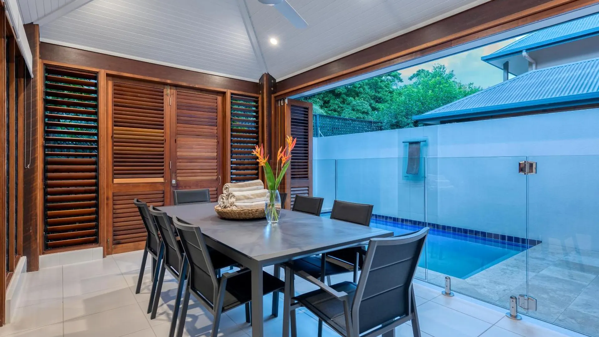 Villa 3 @ Chez Willow, 2 Mins To Four Mile Beach Port Douglas